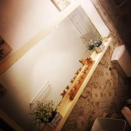 Il Casolare Del Vignolo Guest house